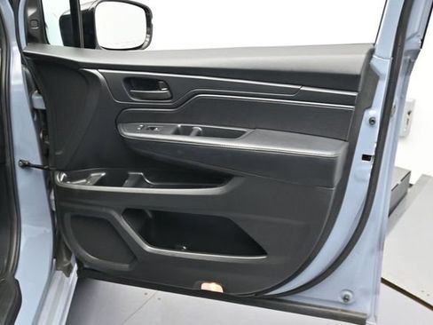 Used 2025 Honda Odyssey Sport-L image 30