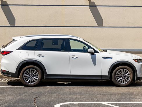 Used 2024 MAZDA CX-90 Plug-In Hybrid w/ Preferred AWD/4WD image 25