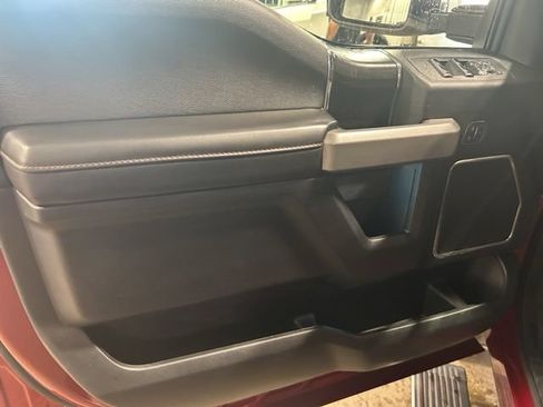 Used 2019 Ford F150 Platinum w/ Equipment Group 701A Luxury AWD/4WD image 22