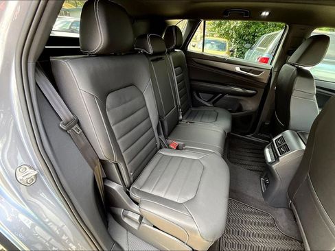New 2025 Volkswagen Atlas Cross Sport SEL image 20