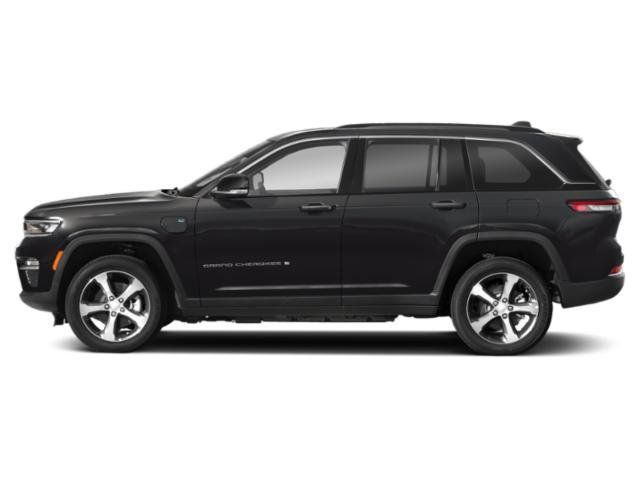 Used 2023 Jeep Grand Cherokee Overland AWD/4WD image 6
