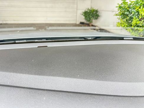 Used 2025 Volkswagen Jetta SE image 18