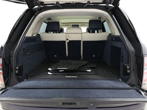 Used 2020 Land Rover Range Rover HSE image 50