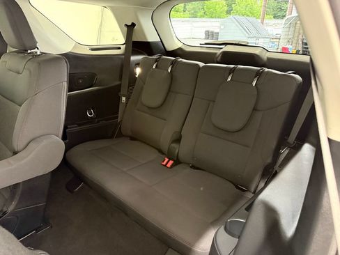 Certified 2025 Ford Explorer Active AWD/4WD image 19