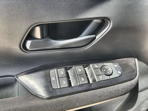 Used 2026 Nissan Kicks S FWD image 21