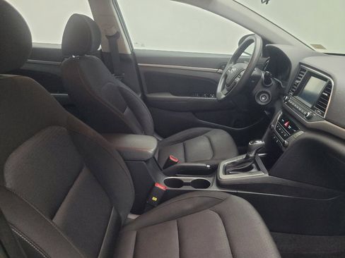 Used 2018 Hyundai Elantra SEL FWD image 21