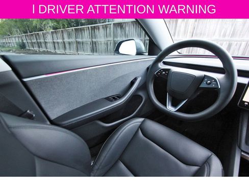 Used 2025 Tesla Model 3 RWD image 9