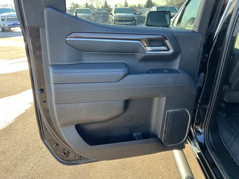 Certified 2022 Chevrolet Silverado 1500 RST w/ Redline Edition image 13