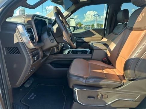 Used 2023 Ford F250 King Ranch w/ Tremor Off-Road Package AWD/4WD image 5