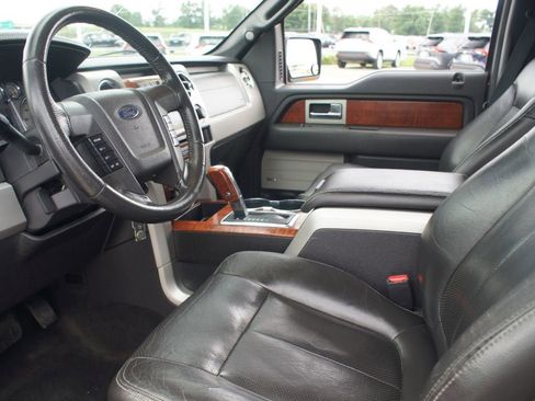 Used 2010 Ford F150 Lariat RWD image 10