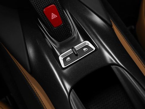 Certified 2018 Ferrari 812 Superfast RWD image 63