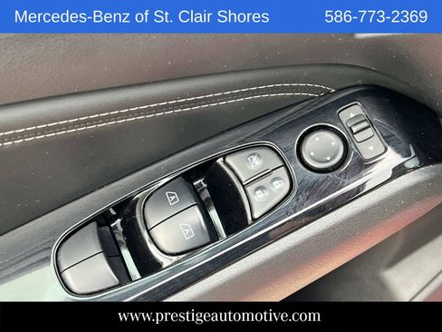 Used 2020 Nissan Altima 2.0 Platinum FWD image 21