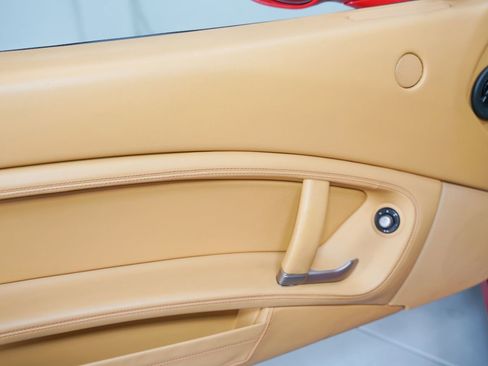 Used 2012 Ferrari California image 37
