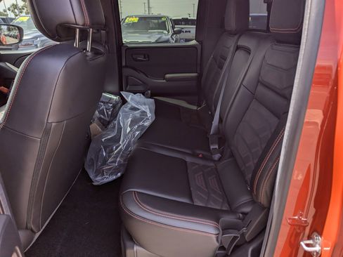 New 2026 Nissan Frontier PRO-4X w/ Pro Premium Package AWD/4WD image 8