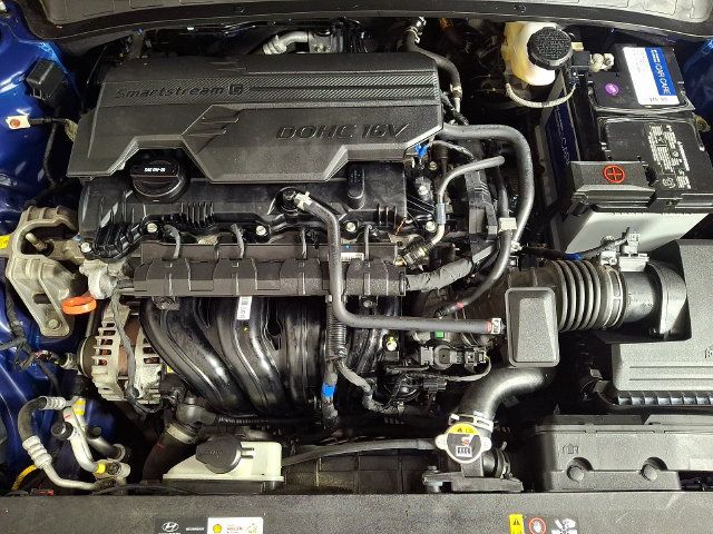 Used 2023 Hyundai Elantra SEL w/ Convenience Package FWD image 28