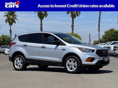 Used 2019 Ford Escape S FWD image 1
