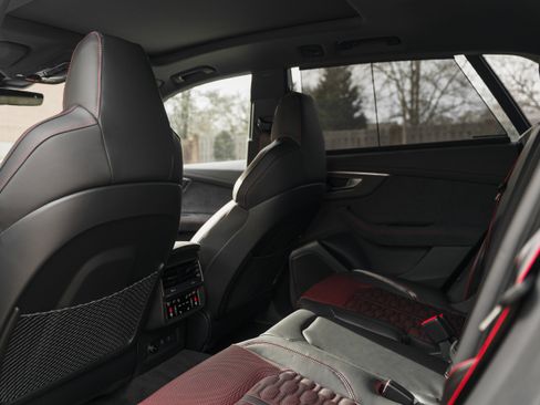 New 2026 Audi RS Q8 performance image 26