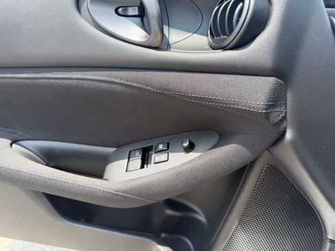 Used 2024 Nissan Z Sport w/ Floor Mat Package RWD image 20