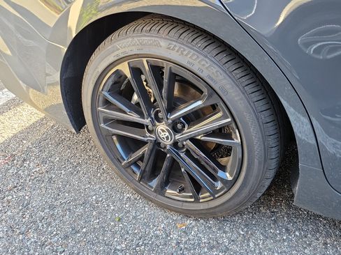 Certified 2025 Toyota Camry SE image 11