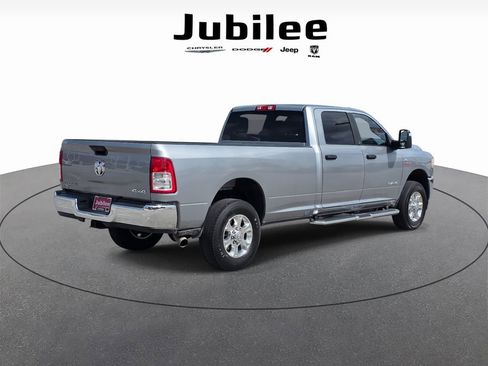 Used 2024 RAM 3500 Big Horn AWD/4WD image 5