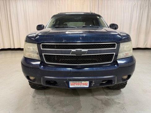 Used 2007 Chevrolet Avalanche LT w/ LT Preferred Equipment Group AWD/4WD image 13