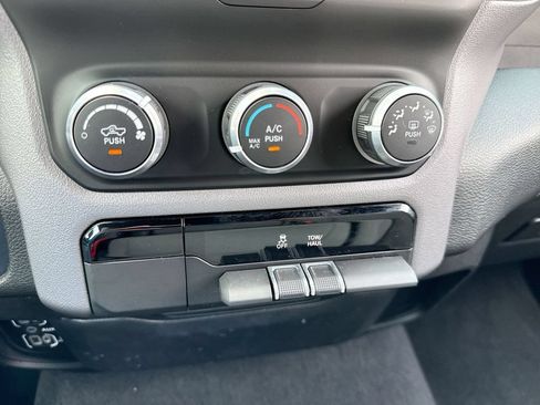 Used 2023 RAM 1500 Lone Star AWD/4WD image 19