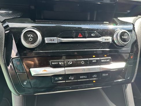 Used 2022 Ford Explorer ST-Line w/ Class IV Trailer Tow Package image 30