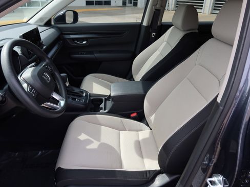 Certified 2024 Honda CR-V EX image 17