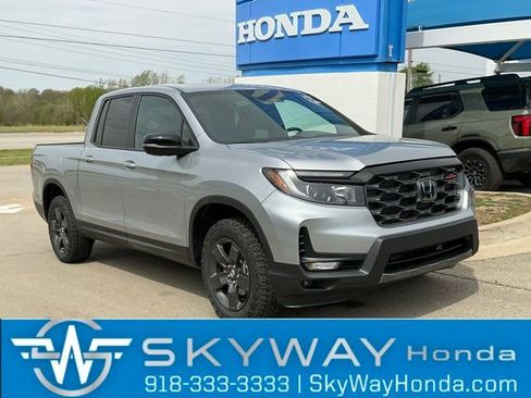 New 2026 Honda Ridgeline TrailSport image 1
