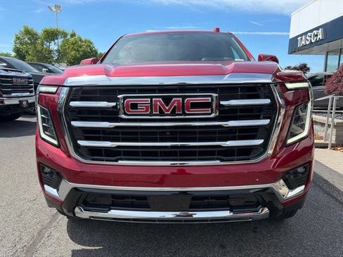 New 2026 GMC Yukon Elevation w/ Elevation Premium Package AWD/4WD image 8