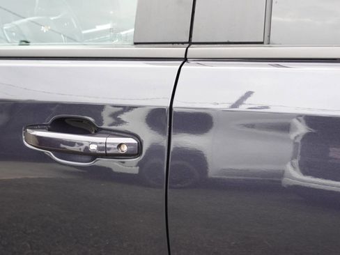 Used 2024 Chevrolet Silverado 1500 LT image 14