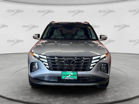 Used 2022 Hyundai Tucson Limited AWD/4WD image 2