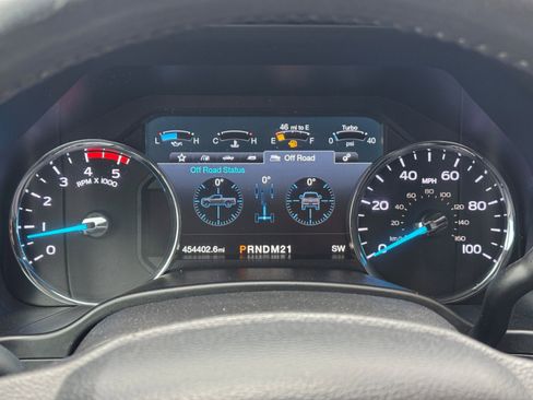 Used 2019 Ford F250 Lariat image 16