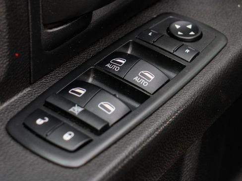 Used 2017 RAM 2500 Tradesman w/ Popular Equipment Group image 15