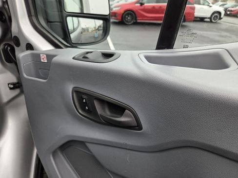 Used 2019 Ford Transit 350 XLT image 24