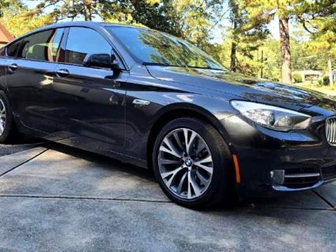 Used 2012 BMW 550i Gran Turismo w/ Driver Assistance Pkg image 22