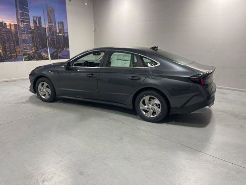 New 2026 Hyundai Sonata SE FWD image 4