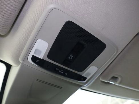 Used 2024 Honda Civic EX-L image 27