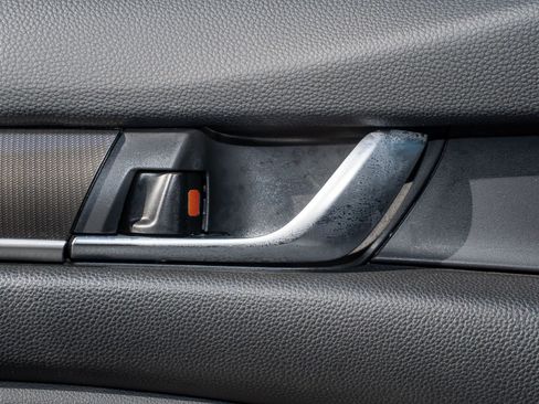 Certified 2022 Honda Accord Sport image 26