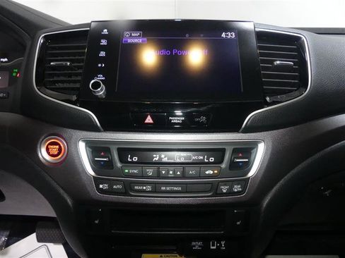 Used 2023 Honda Ridgeline RTL-E image 36