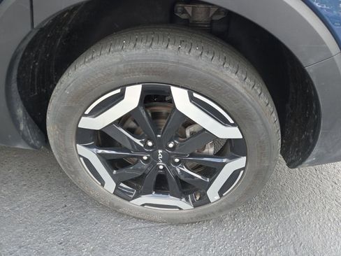 Used 2025 Kia Telluride S image 22