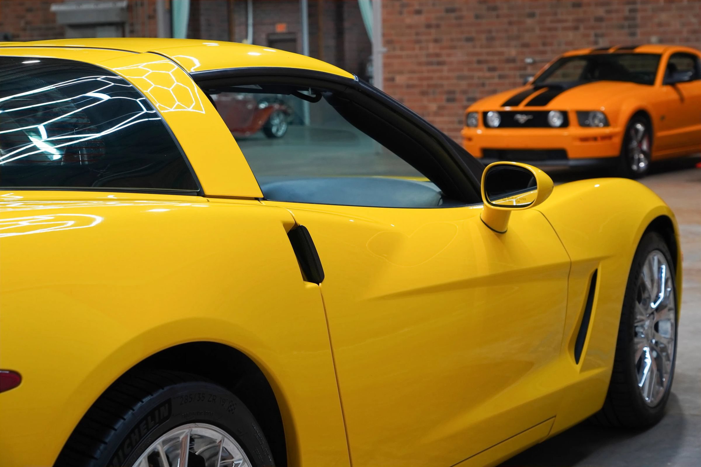 Used 2012 Chevrolet Corvette Coupe w/ Roof Package RWD image 16
