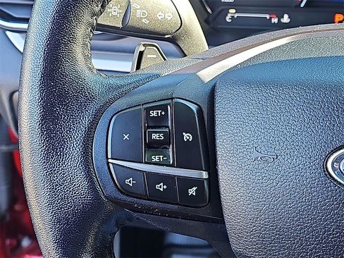 Used 2020 Ford Explorer XLT w/ Equipment Group 202A image 22