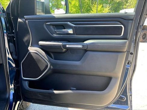Used 2023 RAM 1500 Laramie AWD/4WD image 19