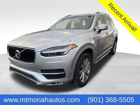 Used 2017 Volvo XC90 T6 Momentum w/ Vision Package image 1