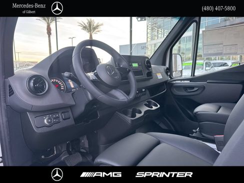 New 2026 Mercedes-Benz Sprinter 2500 image 17