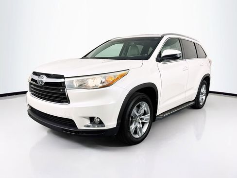 Used 2015 Toyota Highlander Limited image 3