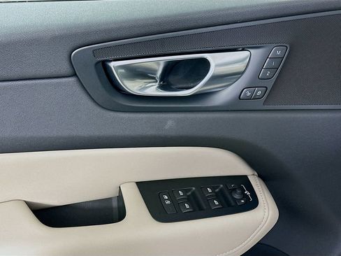Used 2026 Volvo XC60 B5 Plus w/ Protection Package Premier image 21