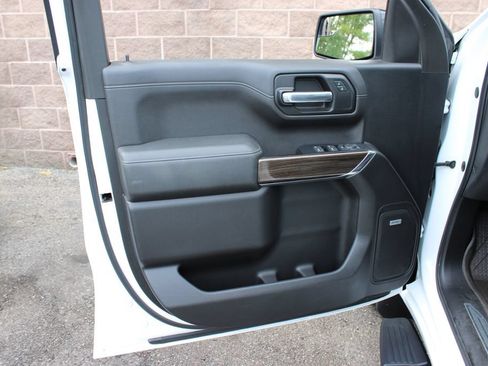 Used 2019 Chevrolet Silverado 1500 RST AWD/4WD image 10