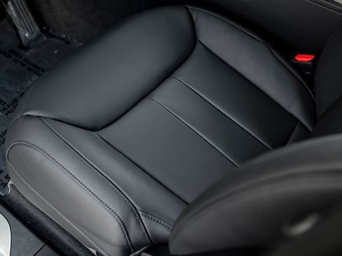New 2027 Land Rover Range Rover Sport SE AWD/4WD image 15